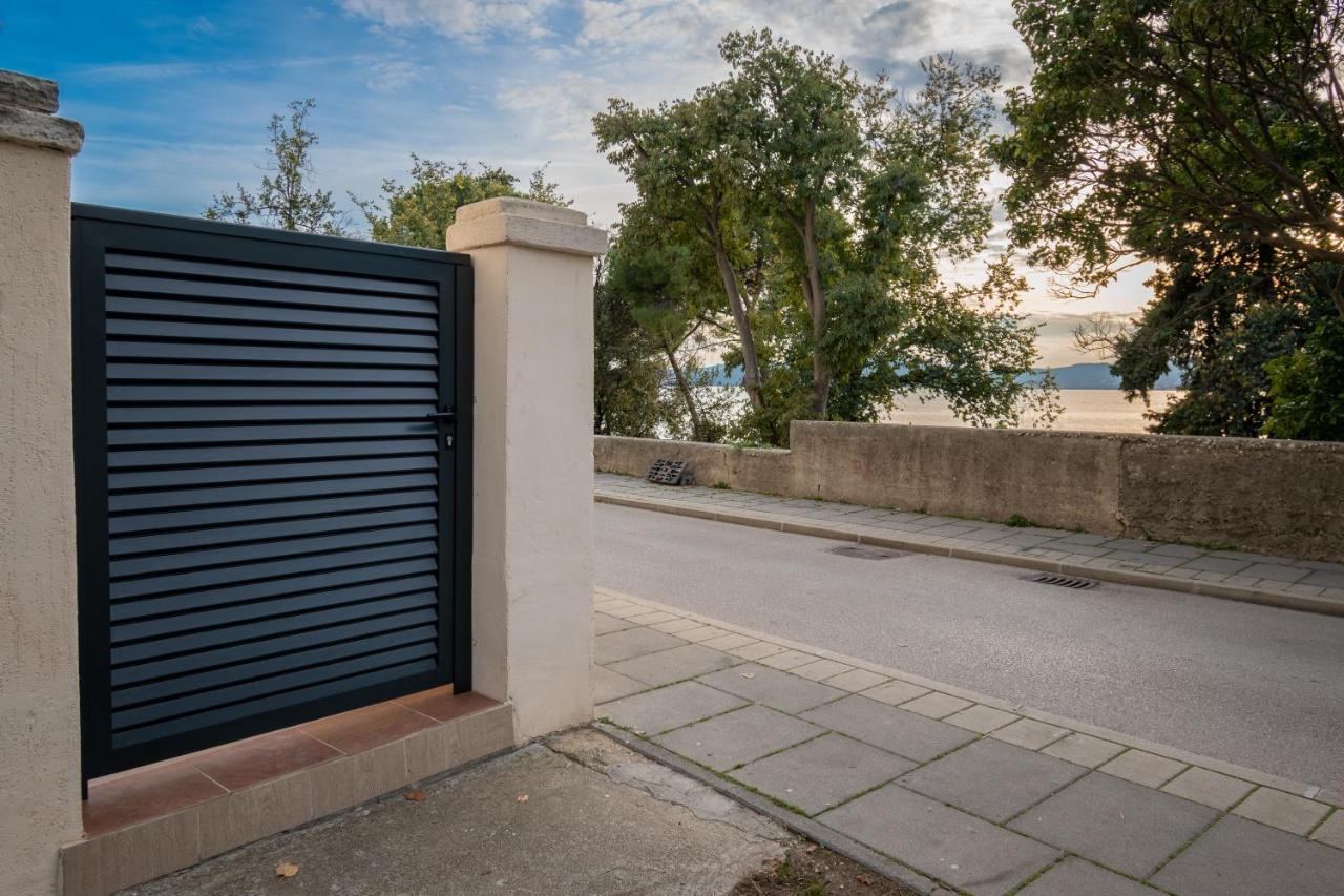 Apartments Palace Kolovare Zadar Exterior photo